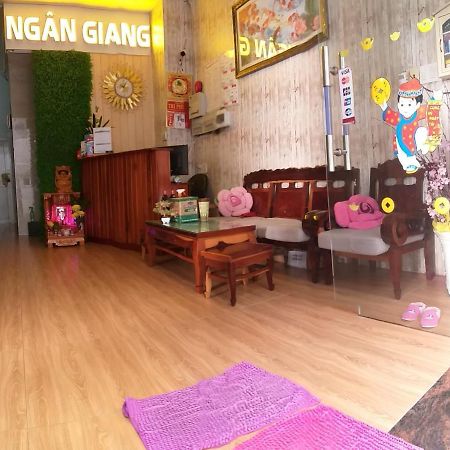 Ngan Giang Guesthouse ฟู้โกว๊ก ภายนอก รูปภาพ