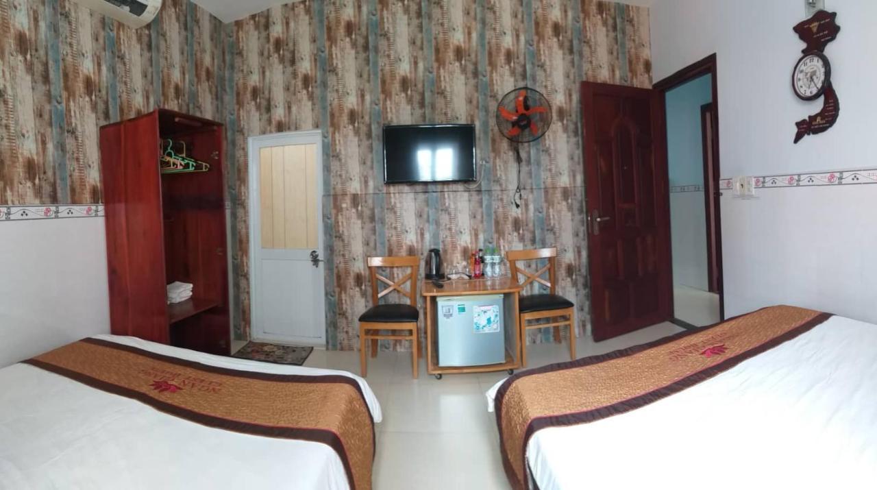 Ngan Giang Guesthouse ฟู้โกว๊ก ภายนอก รูปภาพ