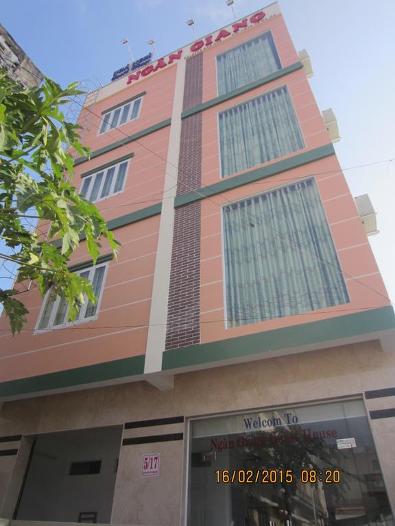 Ngan Giang Guesthouse ฟู้โกว๊ก ภายนอก รูปภาพ