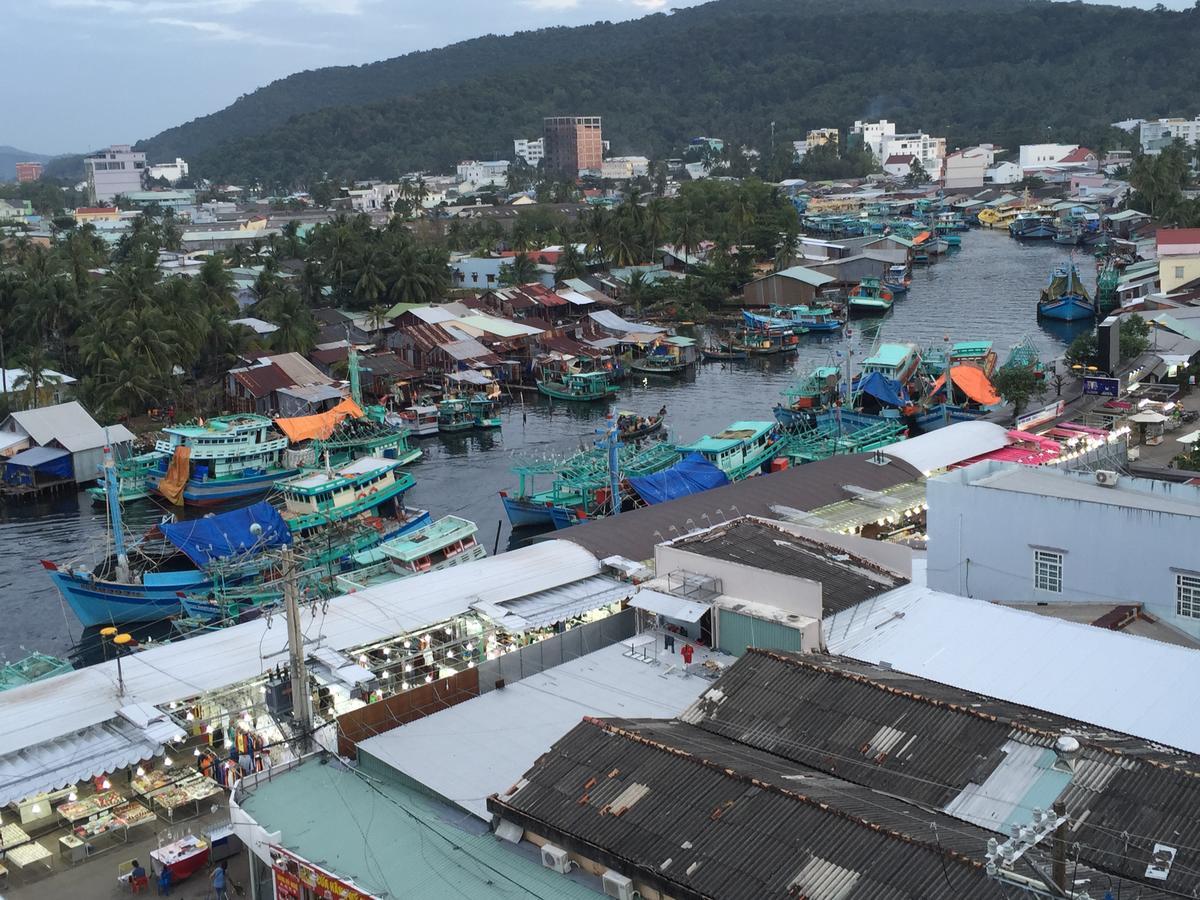 Ngan Giang Guesthouse ฟู้โกว๊ก ภายนอก รูปภาพ