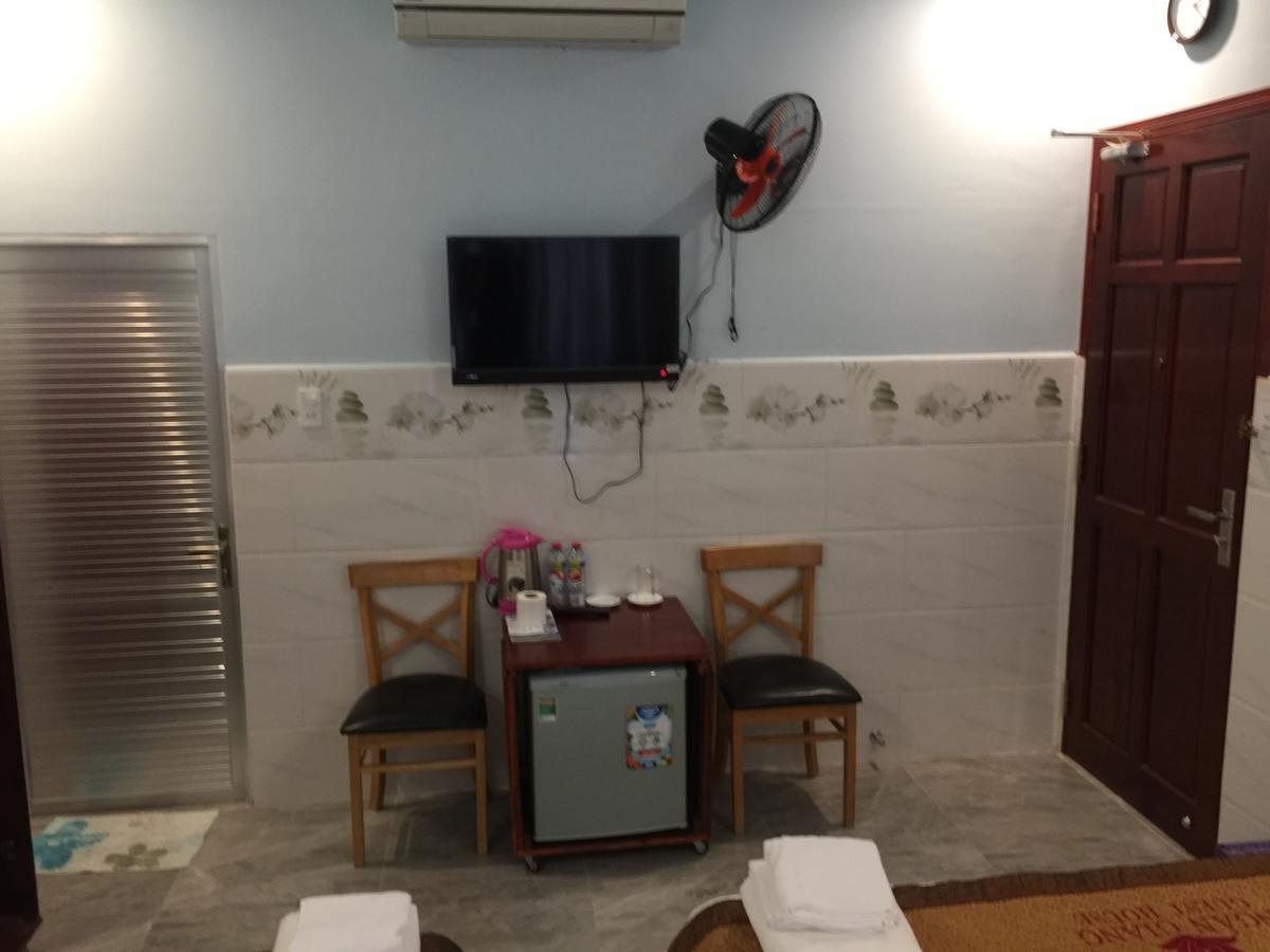Ngan Giang Guesthouse ฟู้โกว๊ก ภายนอก รูปภาพ