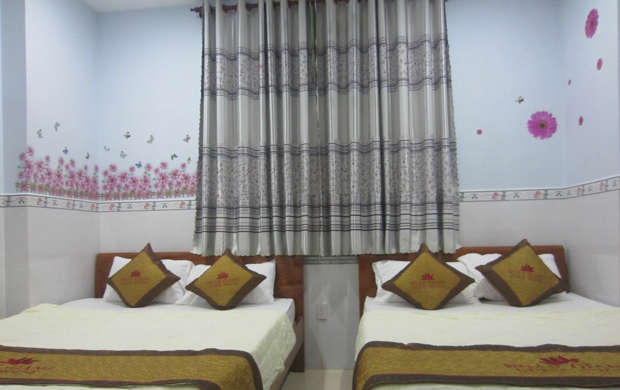 Ngan Giang Guesthouse ฟู้โกว๊ก ภายนอก รูปภาพ